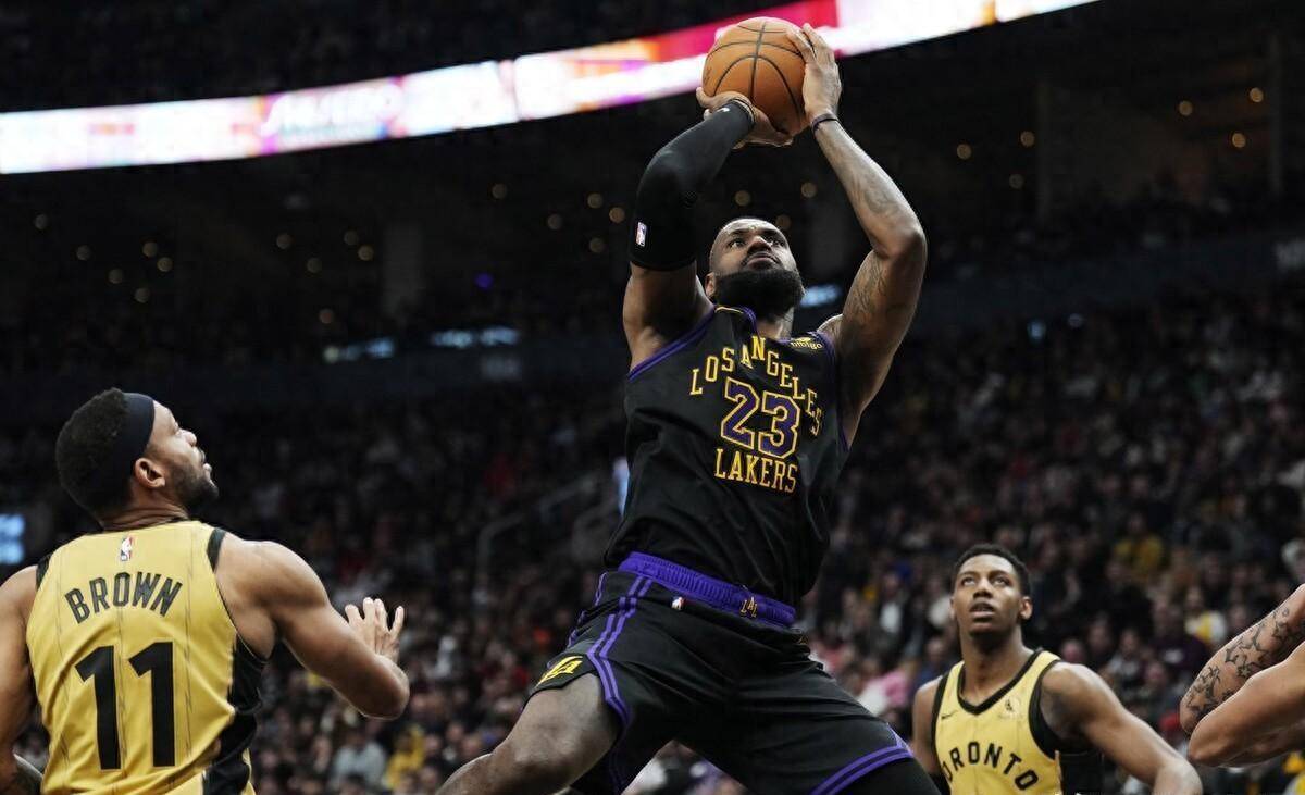 猛龙惊艳全场,复出首战轰40分助攻爆棚,三连败逆转取胜!的简单介绍 猛龙惊艳全场,复出首战轰40分助攻爆棚,三连败逆转取胜!的简单介绍