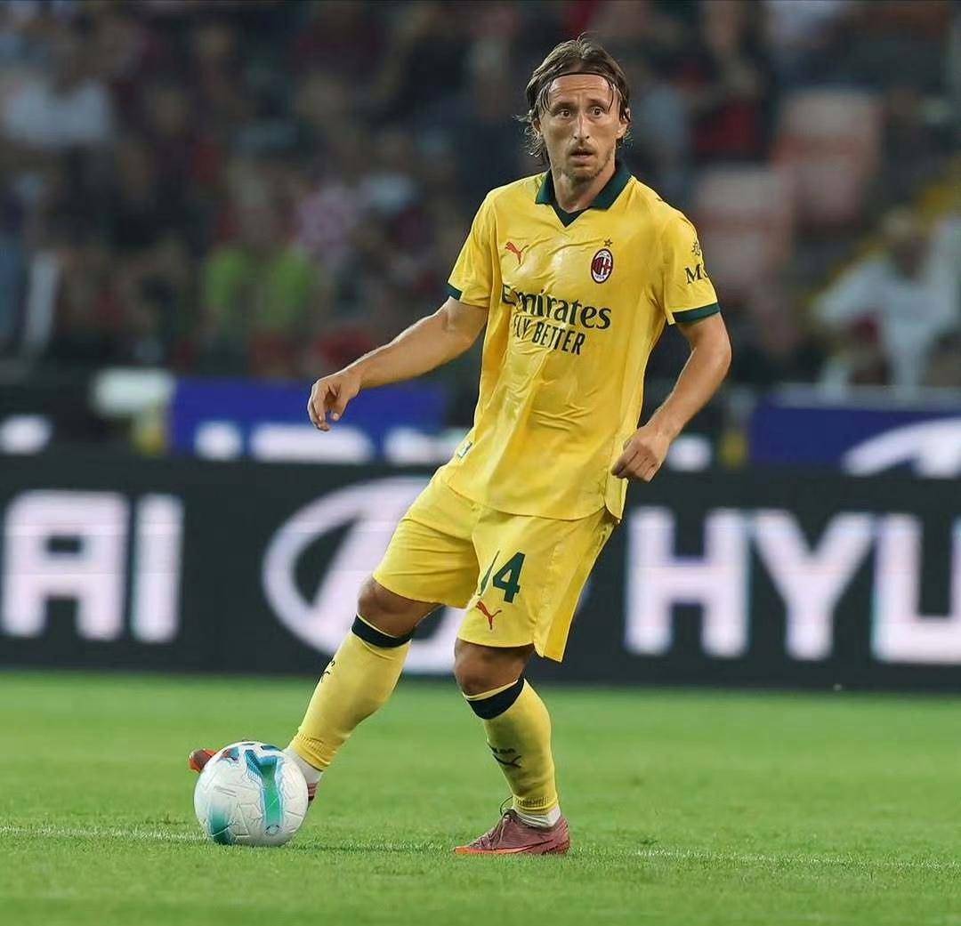 意甲抢七大战激情夜!德布劳内里突外投,北京首钢鏖战皇家马德里(拿破仑最霸气的十句话) 意甲抢七大战激情夜!德布劳内里突外投,北京首钢鏖战皇家马德里(拿破仑最霸气的十句话)